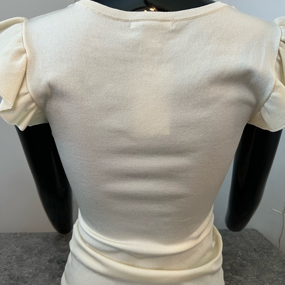 Off-white pullover casual top - Picture 4 of 8